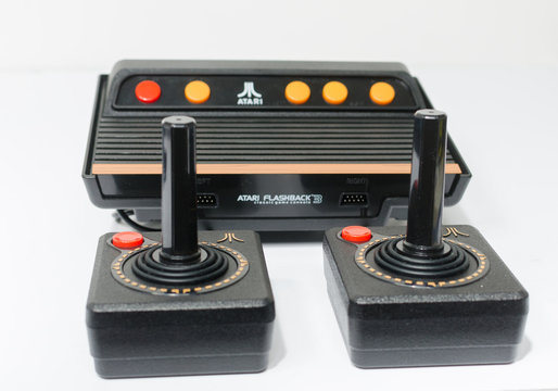 Atari 2600: O Console que Revolucionou a Década de 80 e Iniciou a Era dos Videogames